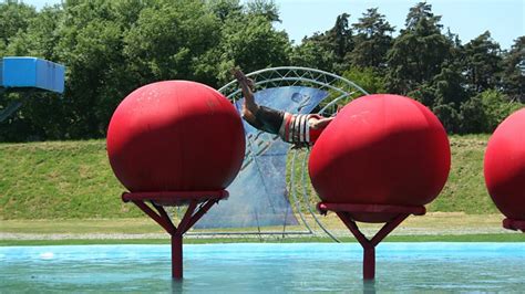 total wipeout game